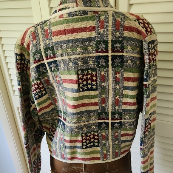 New Directions Vintage Americana Flag Cropped Cotton Tapestry Jacket - Picture 6 of 12